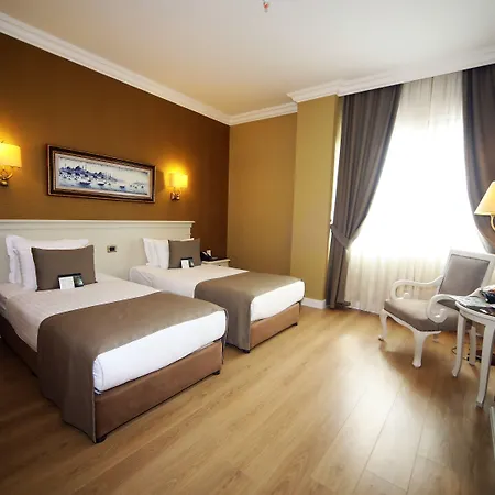 Bilek Hotel