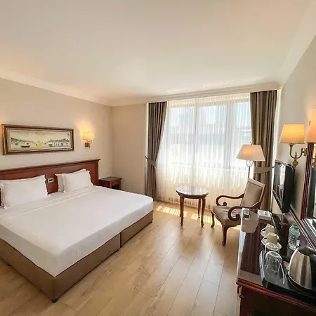 Bilek Istanbul