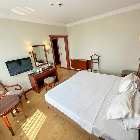 Bilek Otel 4*