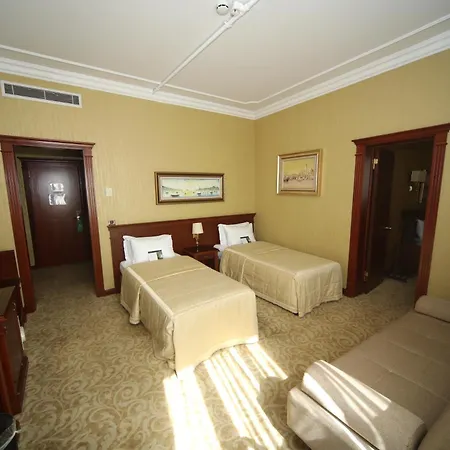 Bilek 4*