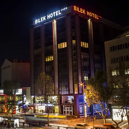 Bilek 4*