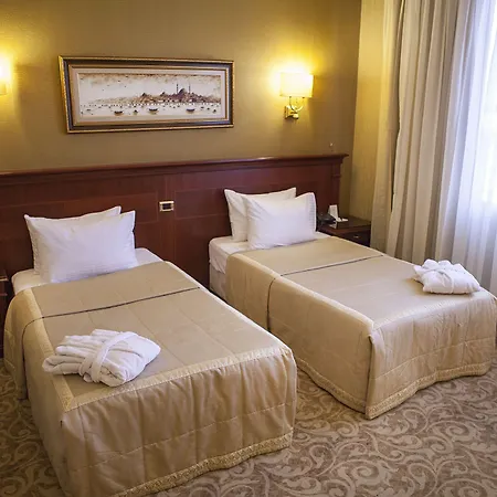 Bilek Hotel